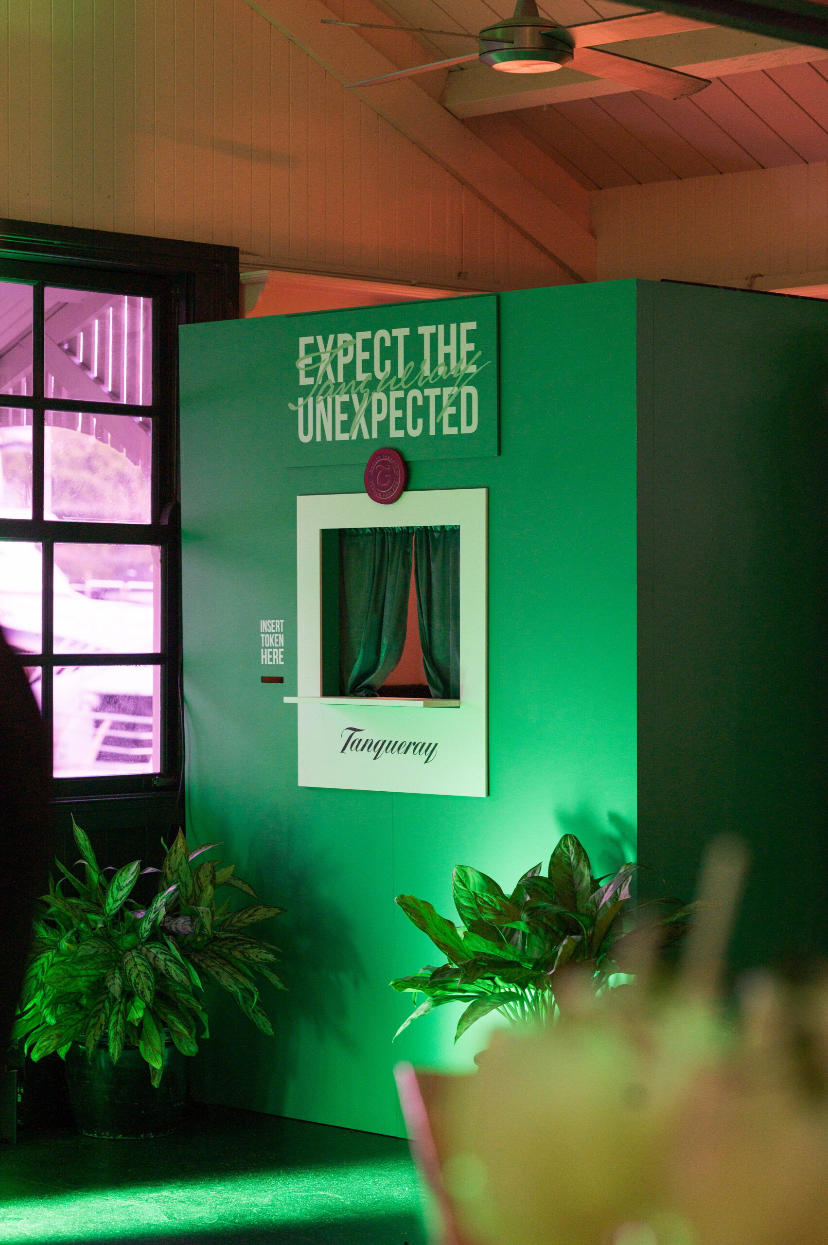 Tanqueray cocktail window