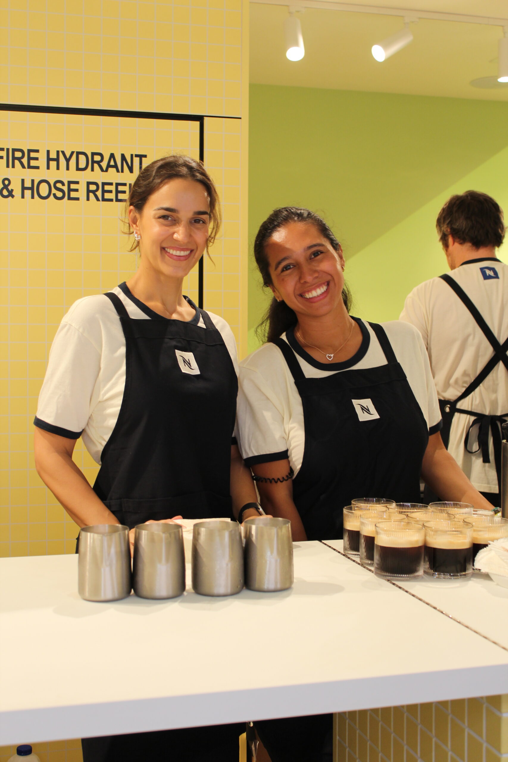 Sweet&Chill staff making drinks
